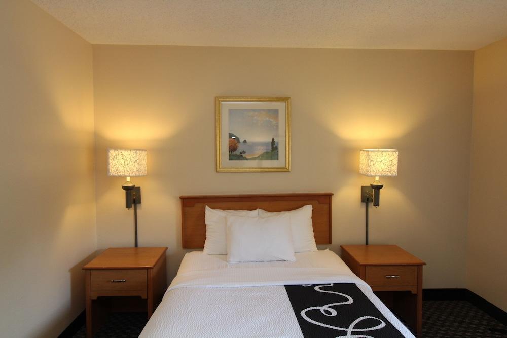 La Quinta By Wyndham Tampa Fairgrounds - Casino Mango Exterior foto
