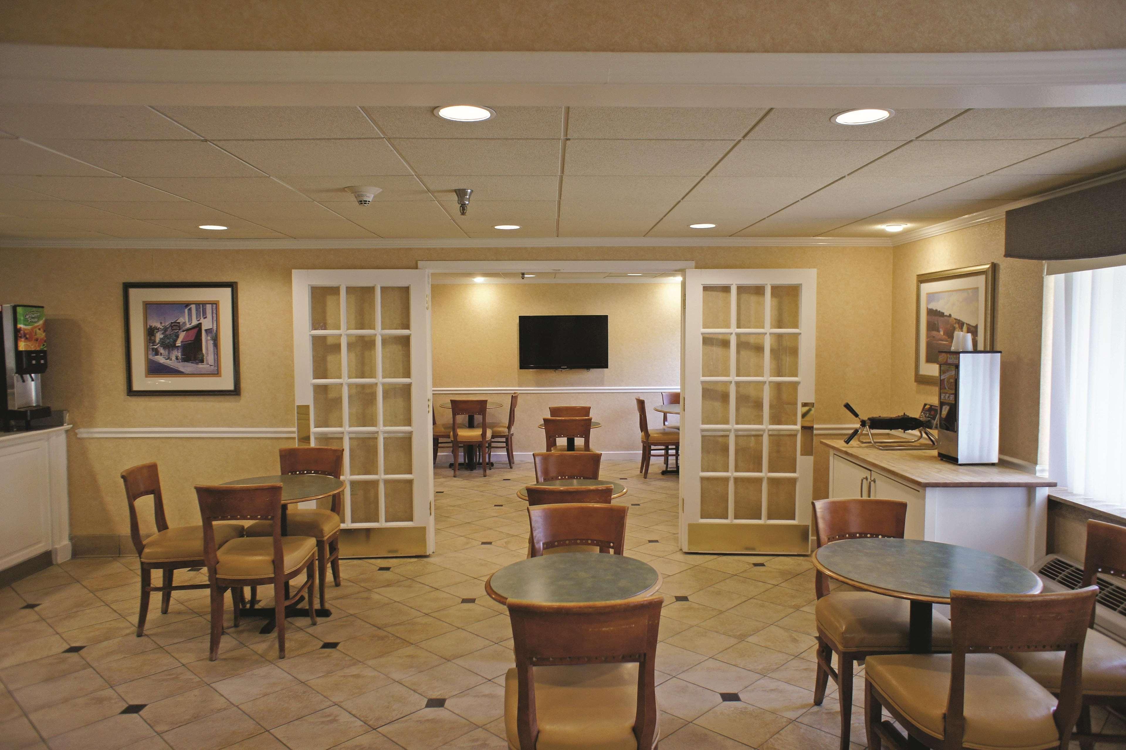 La Quinta By Wyndham Tampa Fairgrounds - Casino Mango Exterior foto