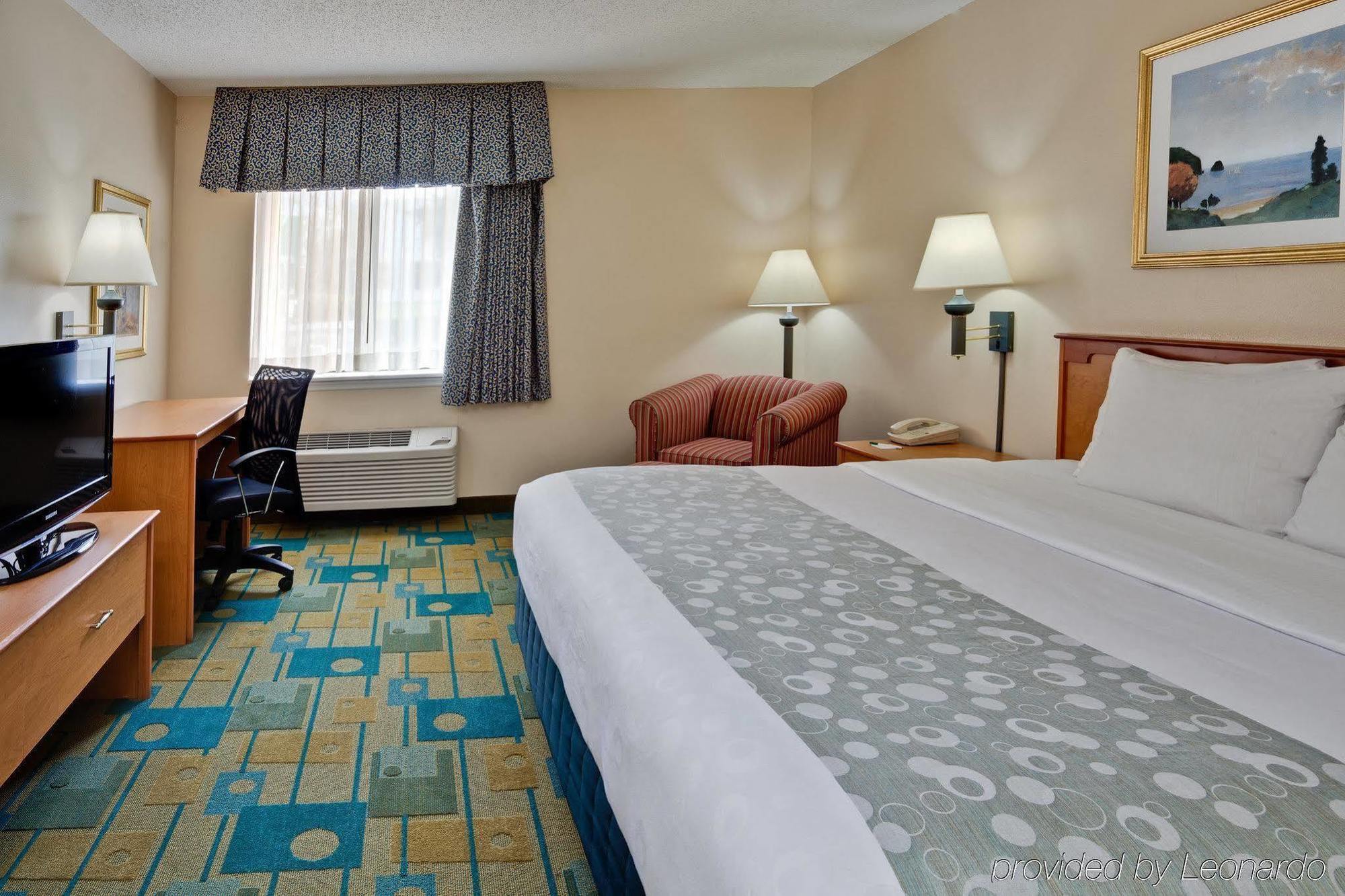 La Quinta By Wyndham Tampa Fairgrounds - Casino Mango Exterior foto
