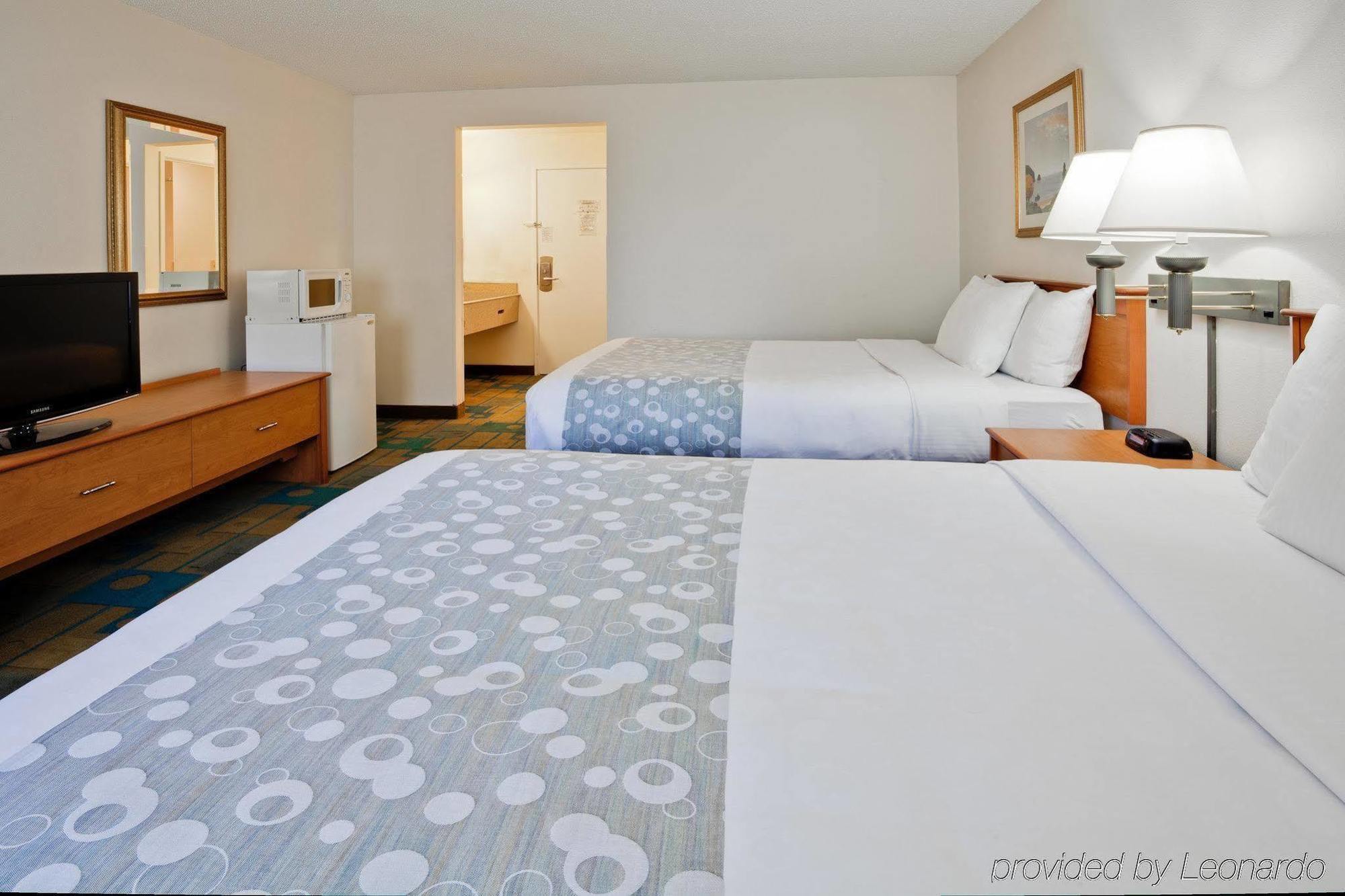La Quinta By Wyndham Tampa Fairgrounds - Casino Mango Exterior foto