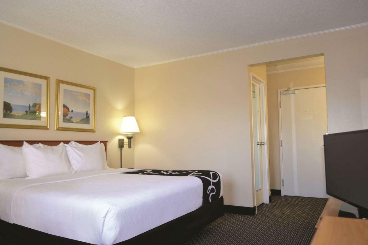 La Quinta By Wyndham Tampa Fairgrounds - Casino Mango Exterior foto